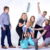 Facetune_19-09-2022-09-30-44